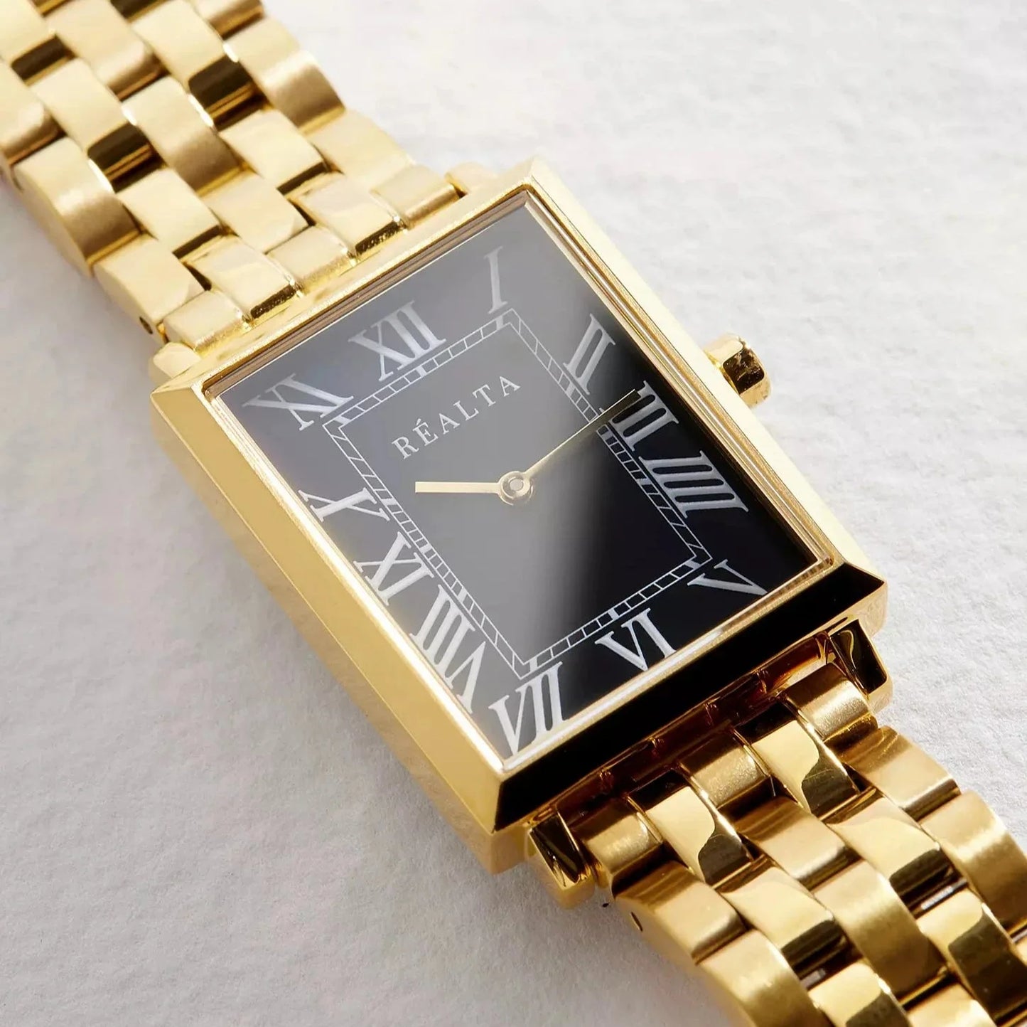 The Watch Noir-3